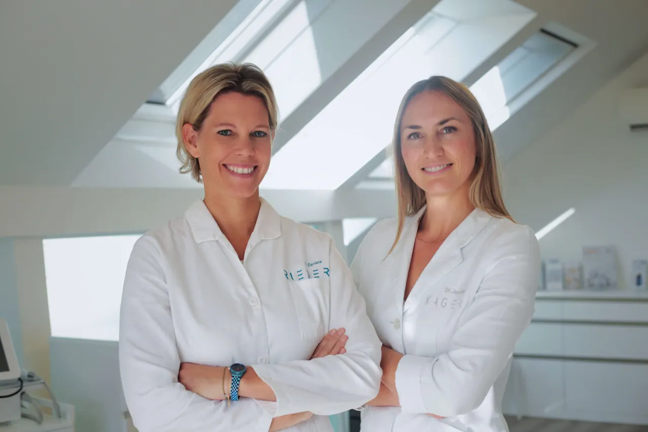 Dr. Daniela Rieder und Dr. Jennifer Kager in ihrer gemeinsamen Ordination